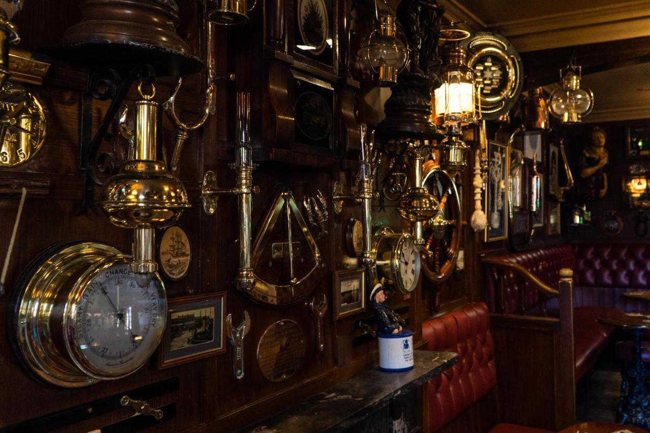 The Olde Ship Inn Сихаузес Экстерьер фото